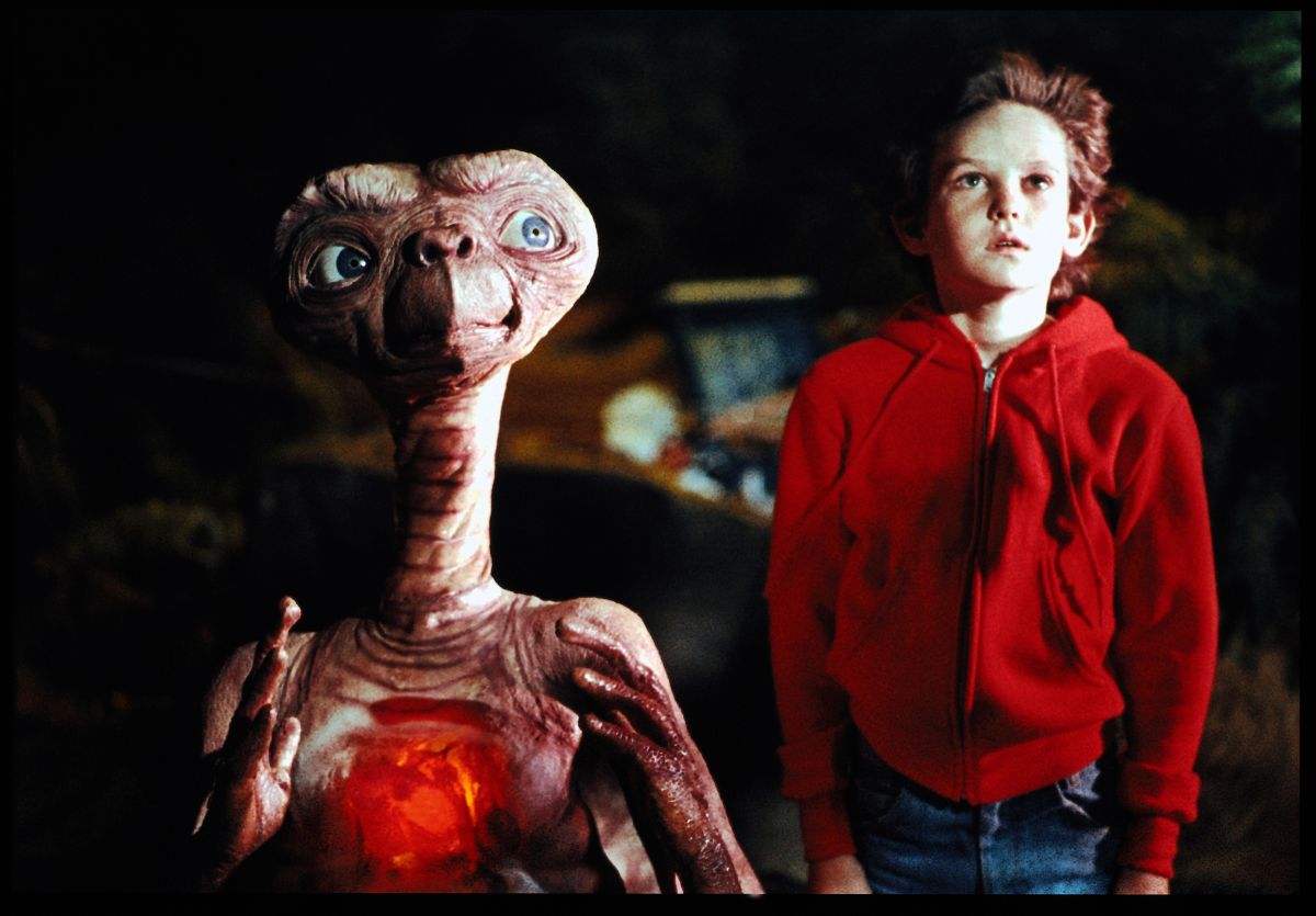 E.T. THE EXTRA-TERRESTRIAL  (E.T. - DER AUSSERIRDISCHE)